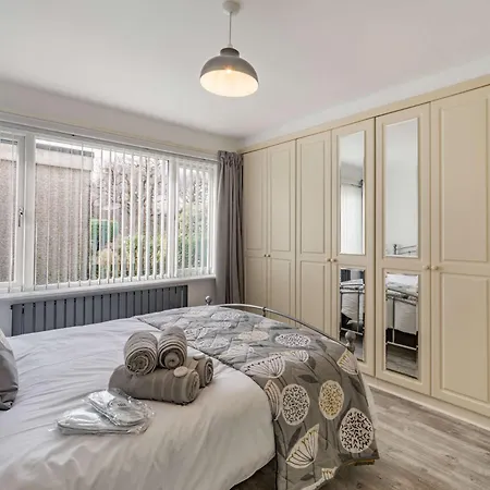 2 Bed In 86782